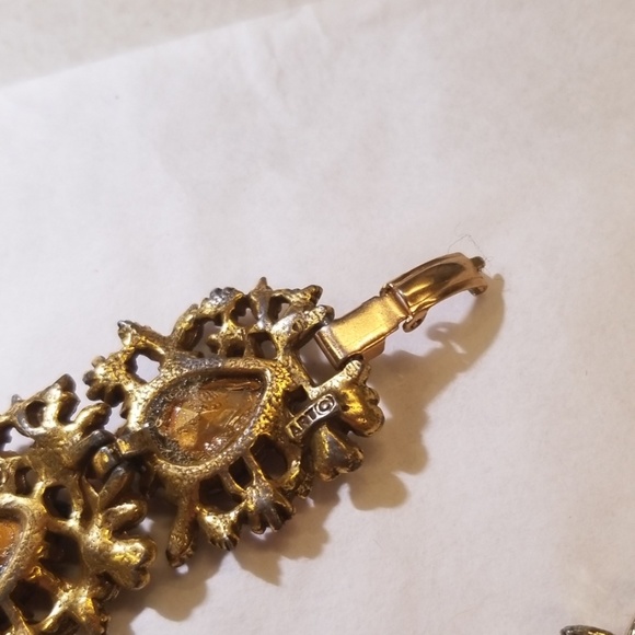 2 Vintage Bracelets - Picture 7 of 8